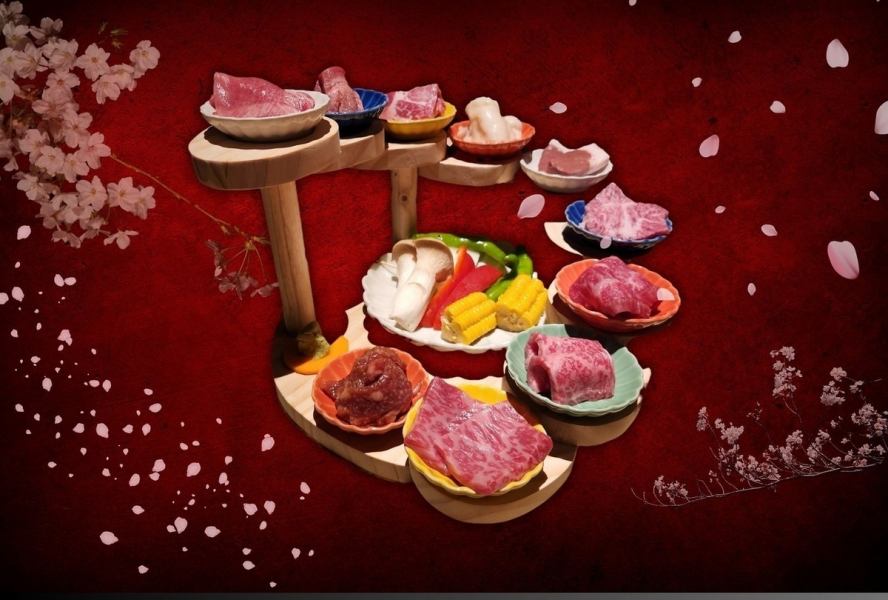 １日２組の限定ペアコース！焼肉懐石をイメージした記念日にふさわしい内容。メインは圧巻の１０種盛！