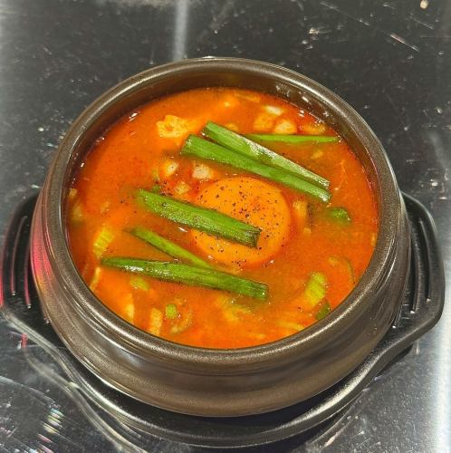 本場の味を満喫！人気の本格韓国料理が大集合☆