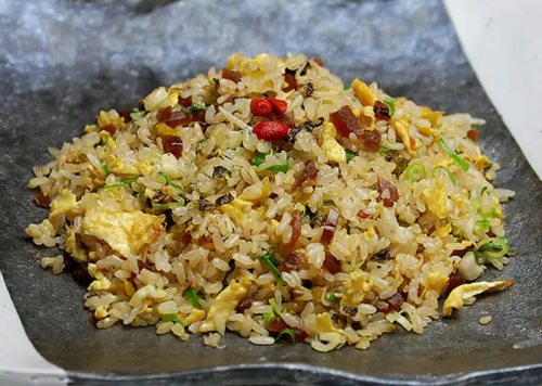 【おすすめ】奈良漬けと高菜、じゃこのチャーハン