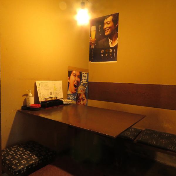 ≪半個室テーブル≫ 当店の半個室テーブルはお気軽に利用できる落ち着いた空間です♪広電2系統宮島線楽々園駅出口(駐輪場側)より徒歩約3分とアクセスも抜群で、お連れ様とのお集まりにピッタリです☆当日のご来店もウェルカム！アットホームな雰囲気でお待ちしております♪