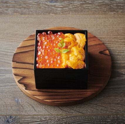 海胆鲑鱼子饭