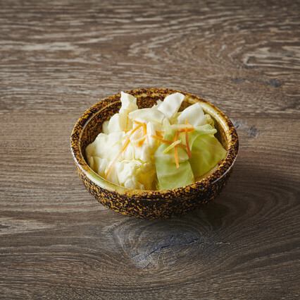 略带柠檬味的腌制蔬菜
