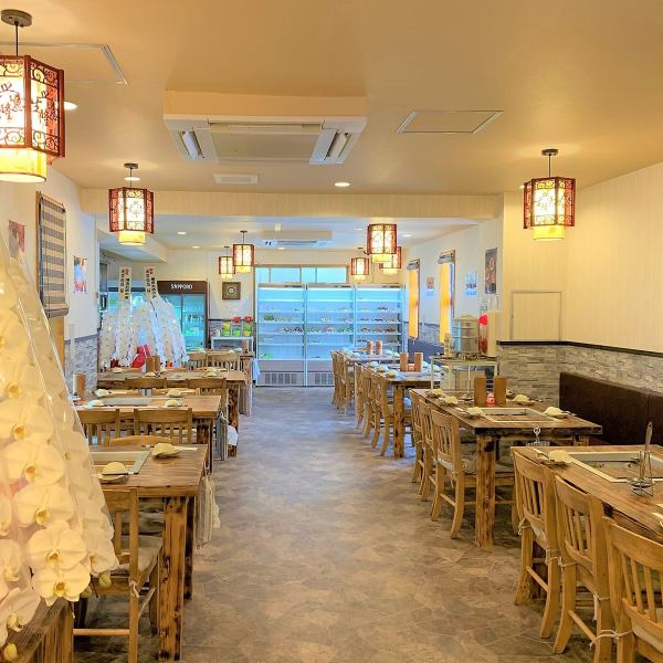 ◆Small/Medium/Large banquets available!◆Semi-private seats and a relaxing space!Reservations are accepted from 2 people ♪ Each table has a stove! A shop that can also be used for private parties ♪ [Yokohama Chinese Town Izakaya Chinese hot pot skewers Private room Private banquet Spicy popular with healthy women]