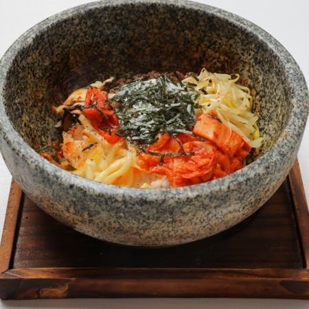 Stone-grilled bibimbap directly from the chef