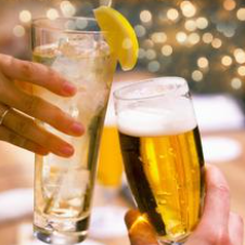 【二次会コース】90分飲み放題(生ビール付き)・歌い放題・おつまみ3品付き4600円(税込)