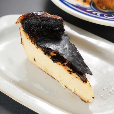 バスクチーズケーキ