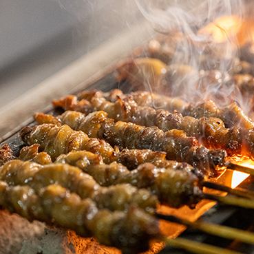  とりかわ（名物） / Grilled Chicken Skin Skewer（Hakata Style）