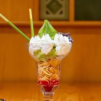 お茶屋の抹茶パフェ