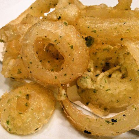 Deep-fried chicken / deep-fried horse mackerel / onion tempura / deep-fried green onion