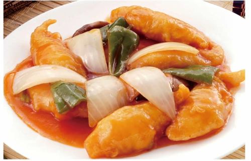 白身魚の甘酢ソースかけ