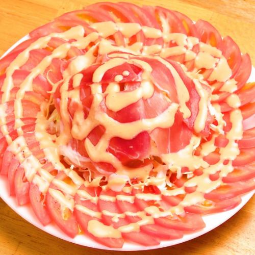 Onion, potato pacola / tomato salad with prosciutto