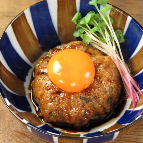 [Introducing our popular menu !!] Tsukumi Tsukune / 580 yen (tax included) Stewed liver / 480 yen (tax included) etc.