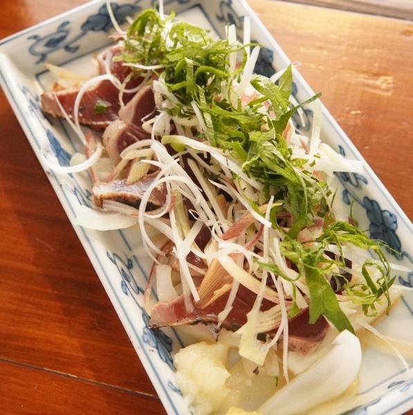 【毎日変わる本日のおすすめ】旬の鮮魚や季節のメニューをこだわりの日本酒とともに！
