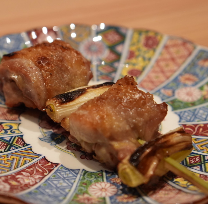 落ち着く店内で美味しい食事はいかがですか?座敷ございます!