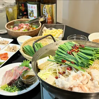 【もつ鍋コース】《全8品》もつ鍋を堪能した後は雑炊orちゃんぽん♪100分飲み放題付5000円(税込)