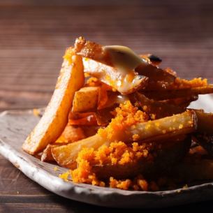 からすみのフライドポテト