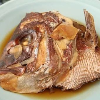 鯛かぶと煮付け