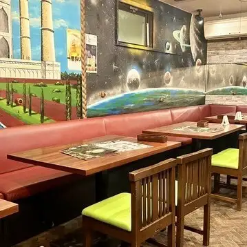 異国情緒に包まれる店内♪