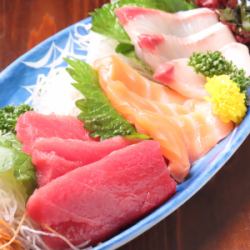 刺し身の盛り合わせ