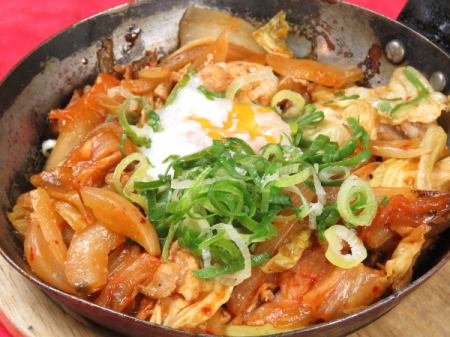 Pork kimchi teppanyaki