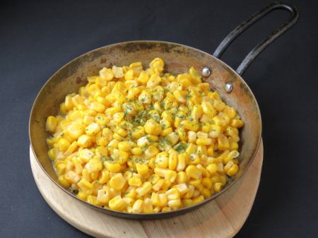 Butter corn with dark soy sauce