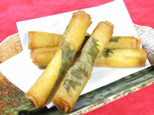 Cheese shiso spring rolls