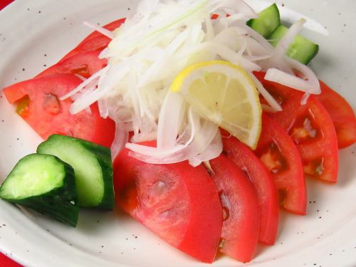 Tomato and onion salt salad
