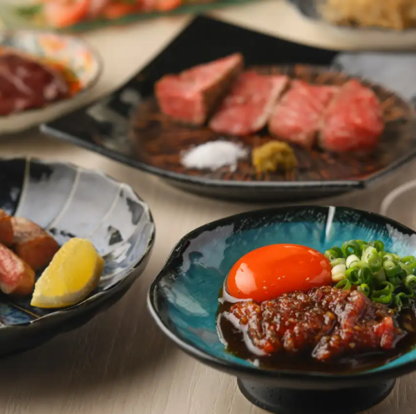 落ち着いた雰囲気の店内は、夜の接待やデート、記念日といった大切なひとときにも最適です◎美味しい料理とお酒で、特別な夜を演出いたします。