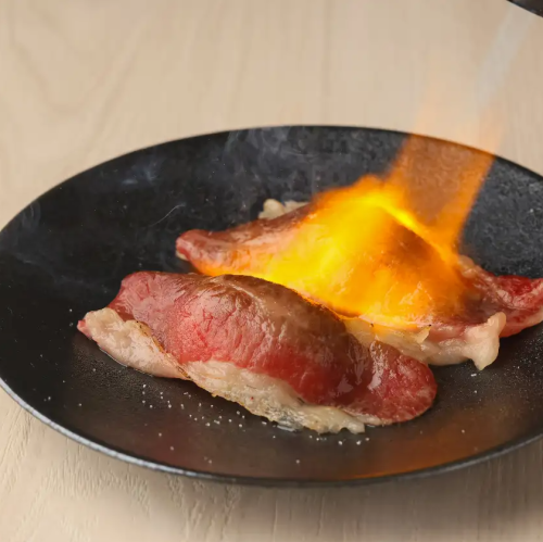 炙り肉寿司(２貫)