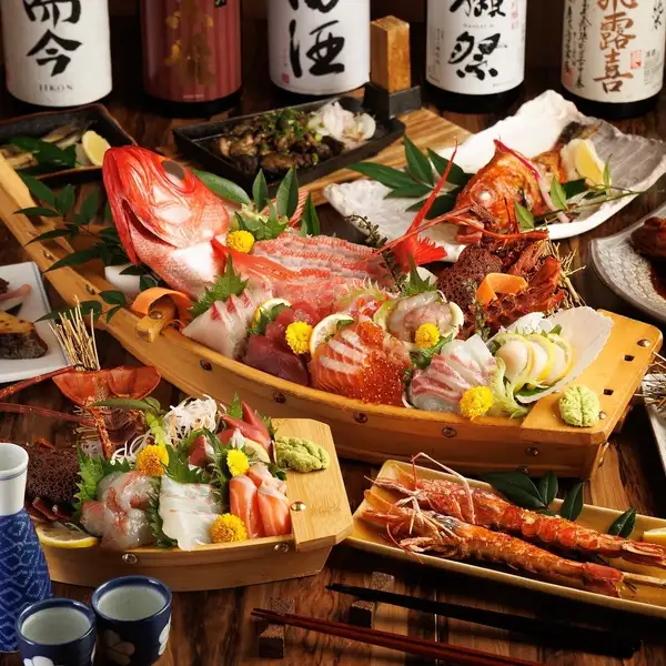 鮮度自慢の刺身と旬の海鮮を堪能◎