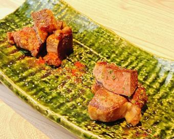 Thick sliced tongue grilled Hoju pork with truffle salt