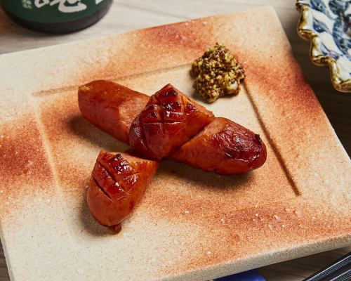 芳寿豚のピリ辛ソーセージ焼き