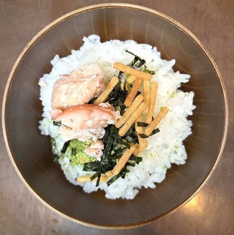 茶泡饭（海藻/鲑鱼）