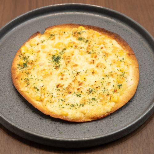 おつまみマヨコーンピザ