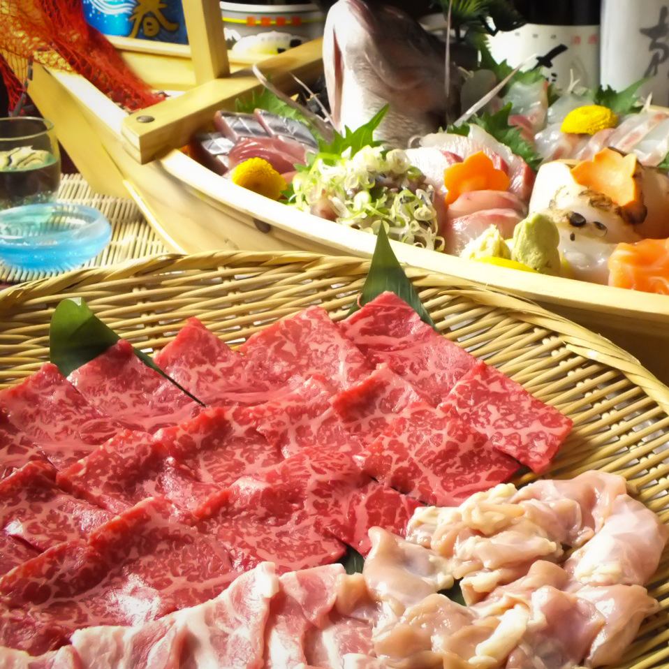 嚴選肉類和新鮮海鮮的豪華遊船套餐 5,500 日元