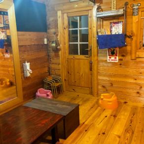 地域の集まりや町内のイベント、親しい方とのお祝いごとなどに25名様以上で貸切利用可能です。アットホームな雰囲気の中で、気兼ねなくゆったりとお過ごしいただけます。まずはお気楽にご相談ください。