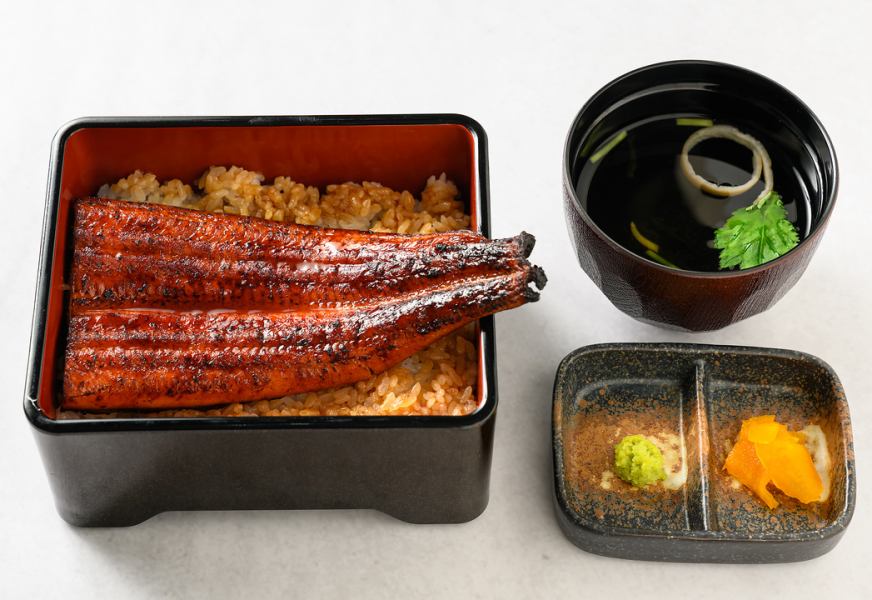 自慢の逸品！『うな重 蒲焼（上）』