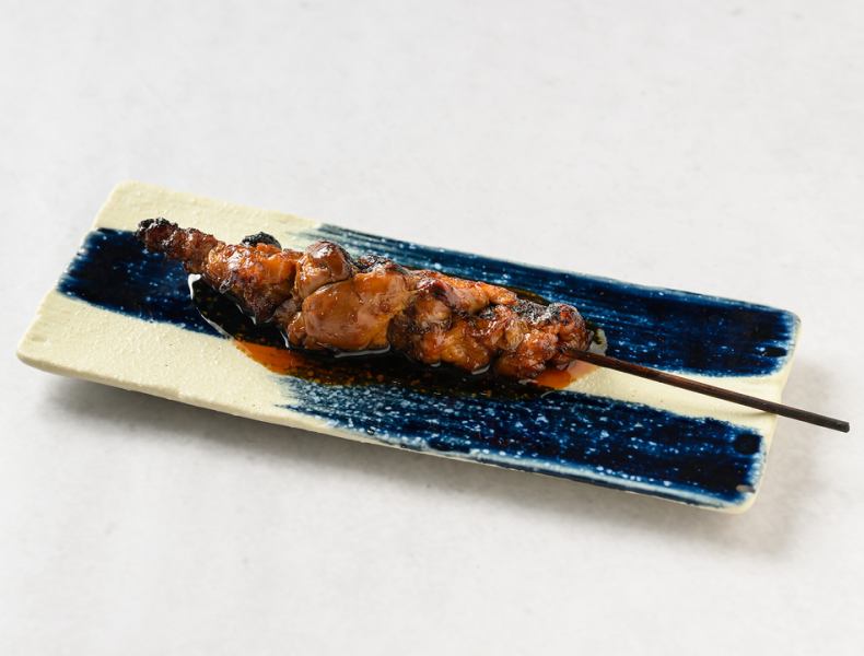 お酒のアテにも最適な『うなぎ肝串』