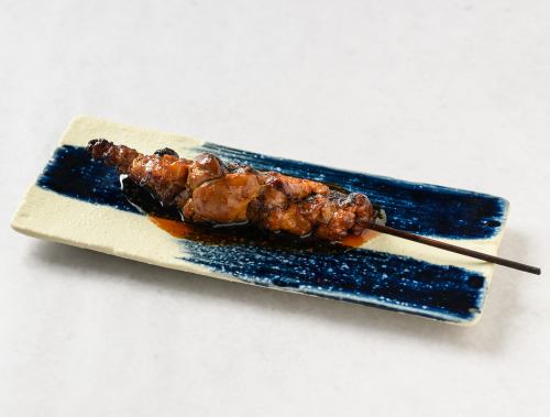 お酒のアテにも最適な『うなぎ肝串』