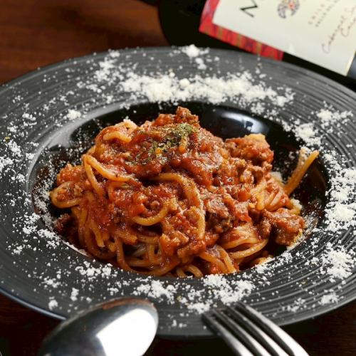 赤ワイン薫る和牛ボロネーゼ