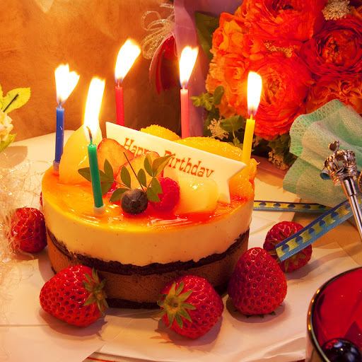 If you make a reservation, we will prepare a surprise cake and a bouquet of flowers! There are many private rooms ☆