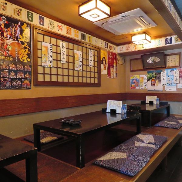 [Dedicated digging seat] The table seat can be relaxed digging! The interior of the store where it settles down becomes a home-like space.As it is available according to the number of people, reservation is early ♪ Our restaurant's original creation dish is "Igosso"!