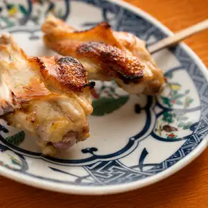 雞翅（加醬汁或鹽）
