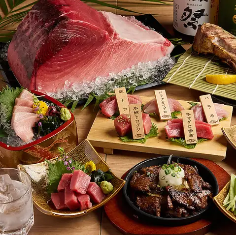 《夏期限定◎》三崎漁港直送!鮮度抜群の本鮪を豪快に盛り付けた、迫力満点の贅沢マグロ断面刺しを入荷!