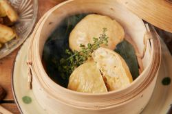 Steamed yuba steamed dumpling