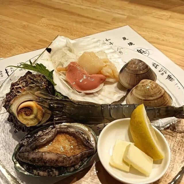 魚介類にこだわった焼肉屋となっています。ぜひご賞味ください。