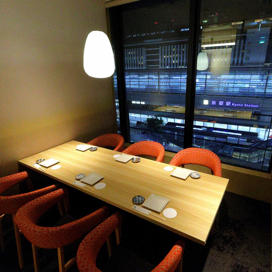 スタイリッシュな大人の雰囲気の空間を満喫！！各種ご宴会に◎