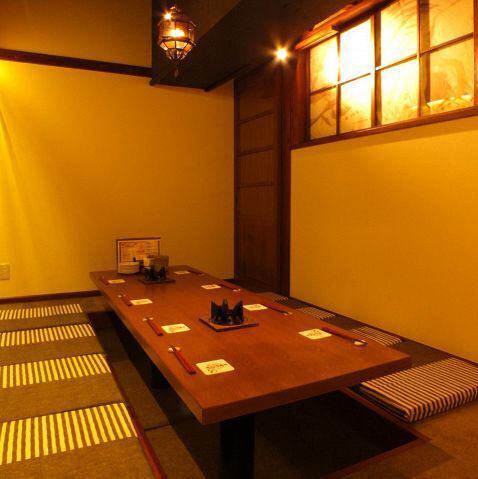 【車站附近交通便利】距離千葉站東口步行3分鐘，距離京成千葉站出口步行3分鐘。提供完全私人包廂！當天也可以預訂包廂！此外，還設有吸煙區。我們提供精心挑選的清酒，包括稀有品種。所有座位為包廂，整層皆可包場！想在千葉地區舉辦派對的朋友們，歡迎光臨本店！