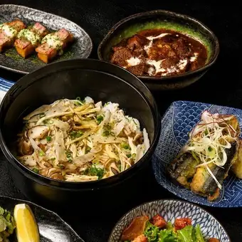 【仅限工作日】包含2小时畅饮！超值宴席套餐：人气牛舌鲜鱼套餐，仅需4500日元