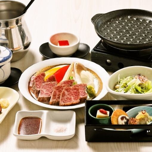 <夏季！＆数量限定>“牛排套餐（7道菜）”8,580日元A5和牛牛排＆松阪牛肉碎饭等！